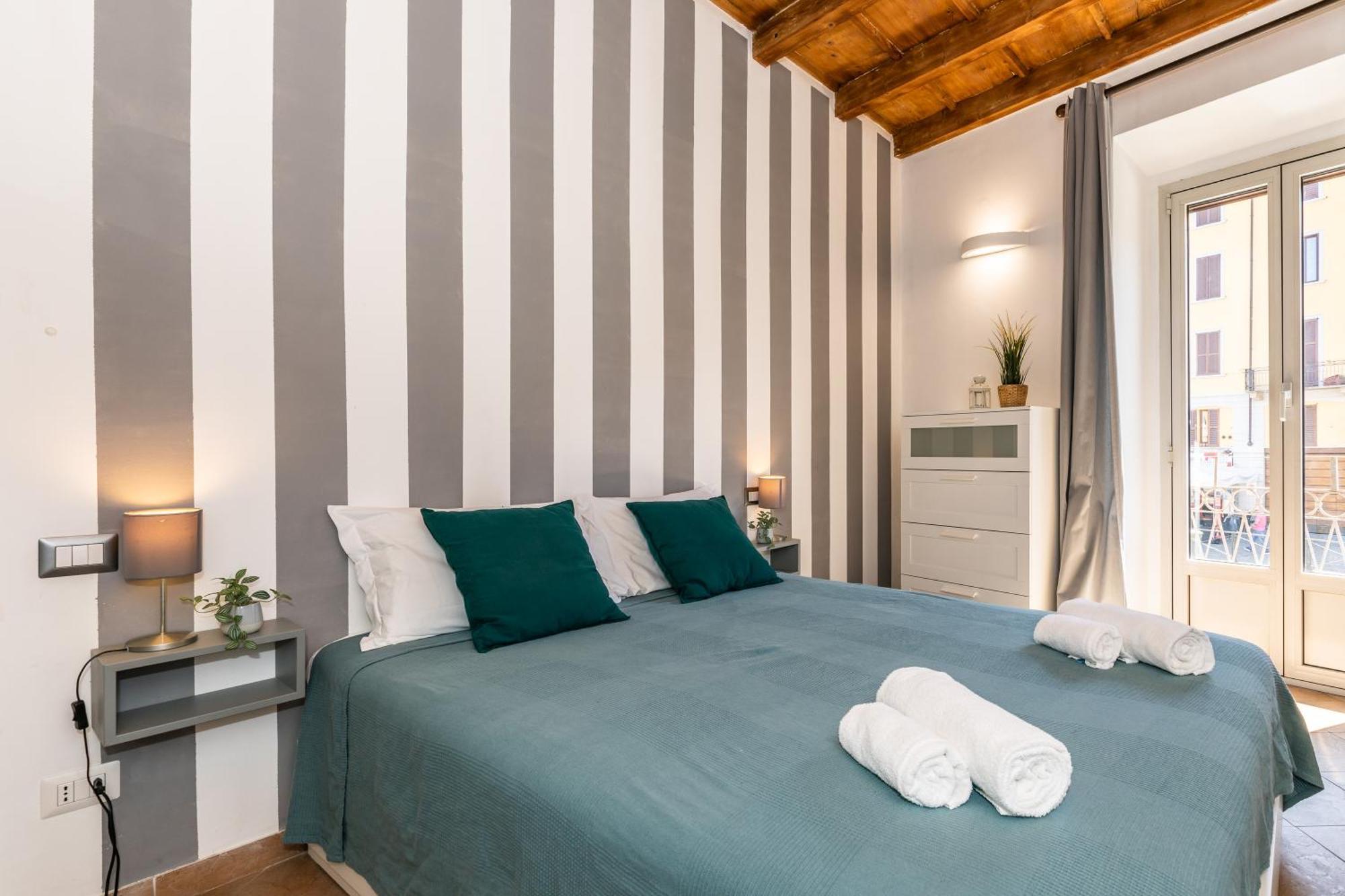 Alzaia Naviglio Grande Appartamento Milano